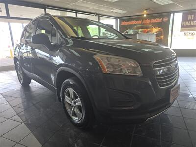 2016 Chevrolet Trax LT 4DR CROSSOVER AWD   - Photo 3 - Hamilton, OH 45015