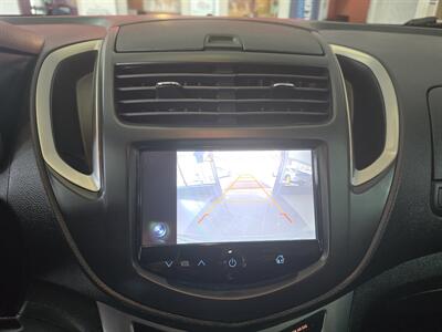 2016 Chevrolet Trax LT 4DR CROSSOVER AWD   - Photo 21 - Hamilton, OH 45015