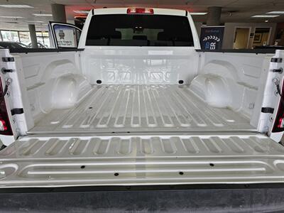 2024 RAM 1500 Classic Warlock 4DR CREW CAB 4x4   - Photo 32 - Hamilton, OH 45015