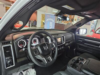 2024 RAM 1500 WARLOCK   - Photo 11 - Hamilton, OH 45015