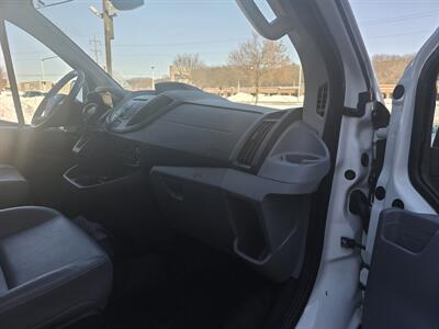 2016 Ford Transit 250 3DR SWB LOW ROOF CARGO VAN/V6   - Photo 11 - Hamilton, OH 45015