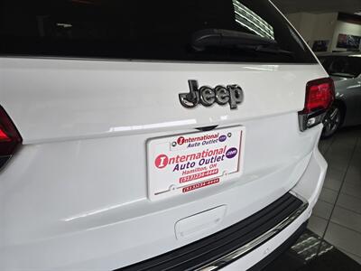 2018 Jeep Grand Cherokee Limited 4DR SUV   - Photo 29 - Hamilton, OH 45015