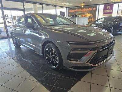 2025 Hyundai Sonata SEL 4DR SEDAN   - Photo 3 - Hamilton, OH 45015