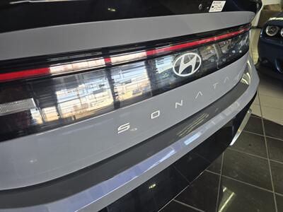 2025 Hyundai Sonata SEL 4DR SEDAN   - Photo 24 - Hamilton, OH 45015