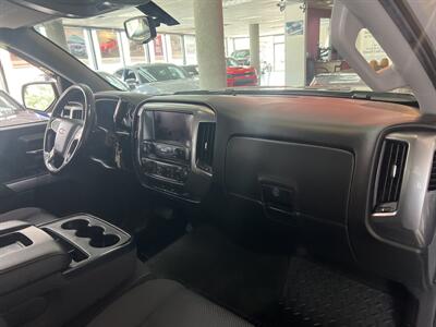 2017 Chevrolet Silverado 1500 LT 4DR EXT CAB 4X4   - Photo 27 - Hamilton, OH 45015