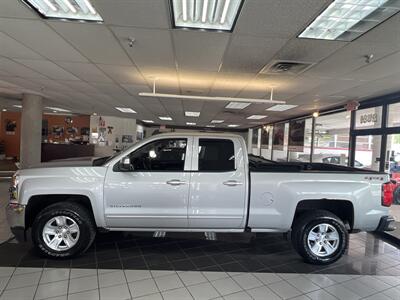 2017 Chevrolet Silverado 1500 LT 4DR EXT CAB 4X4   - Photo 2 - Hamilton, OH 45015