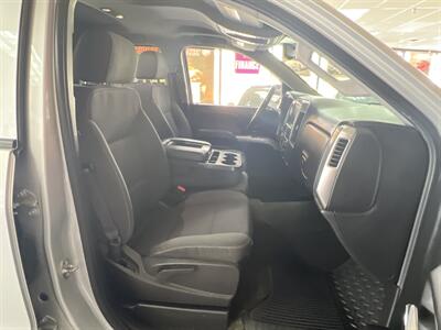 2017 Chevrolet Silverado 1500 LT 4DR EXT CAB 4X4   - Photo 25 - Hamilton, OH 45015