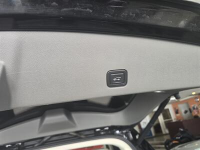 2021 Cadillac XT6 Premium Luxury 4DR SUV AWD   - Photo 40 - Hamilton, OH 45015