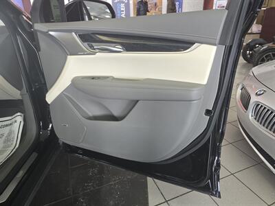 2021 Cadillac XT6 Premium Luxury 4DR SUV AWD   - Photo 12 - Hamilton, OH 45015