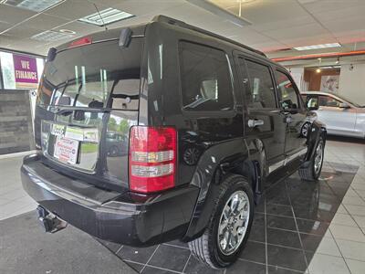 2012 Jeep Liberty Sport LATITUDE 4DR SUV 4X4   - Photo 5 - Hamilton, OH 45015