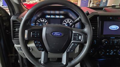 2020 Ford F-150 STX 4DR CREW CAB 4X4/V8   - Photo 14 - Hamilton, OH 45015