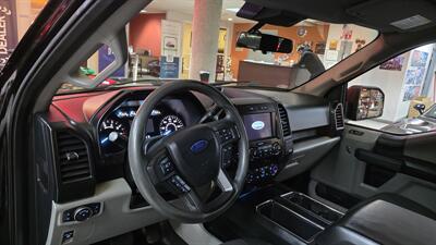 2020 Ford F-150 STX 4DR CREW CAB 4X4/V8   - Photo 11 - Hamilton, OH 45015