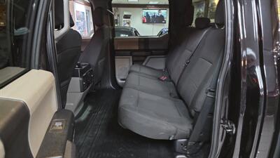 2020 Ford F-150 STX 4DR CREW CAB 4X4/V8   - Photo 20 - Hamilton, OH 45015