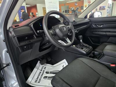 2025 Honda CR-V LX - Photo 8 - Hamilton, OH 45015