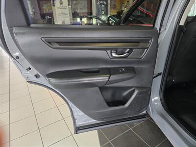 2025 Honda CR-V LX - Photo 10 - Hamilton, OH 45015