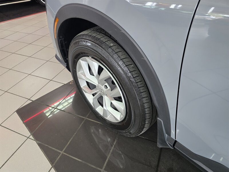2025 Honda CR-V LX - Photo 33 - Hamilton, OH 45015