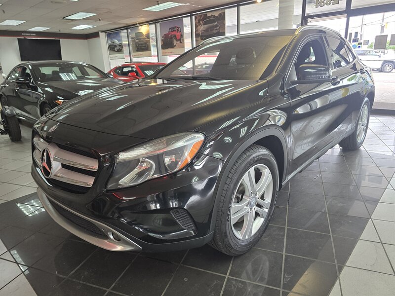2015 Mercedes-Benz GLA 250 4MATIC 4DR SUV AWD - Photo 1 - Hamilton, OH 45015
