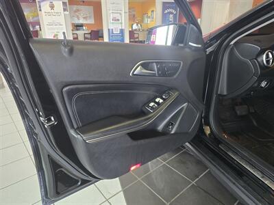 2015 Mercedes-Benz GLA 250 4MATIC 4DR SUV AWD   - Photo 7 - Hamilton, OH 45015