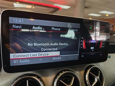2015 Mercedes-Benz GLA 250 4MATIC 4DR SUV AWD   - Photo 21 - Hamilton, OH 45015