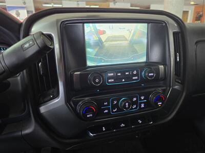 2018 Chevrolet Silverado 1500 LT-CREW CAB-4X4   - Photo 19 - Hamilton, OH 45015