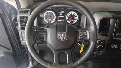 2014 RAM 1500 Express-CREW CAB-4X4-HEMI   - Photo 16 - Hamilton, OH 45015