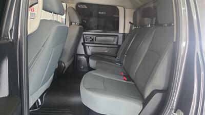 2014 RAM 1500 Express-CREW CAB-4X4-HEMI   - Photo 20 - Hamilton, OH 45015