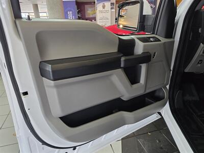 2016 Ford F-150 XL 2DR REGULAR CAB/ECOBEAST   - Photo 6 - Hamilton, OH 45015