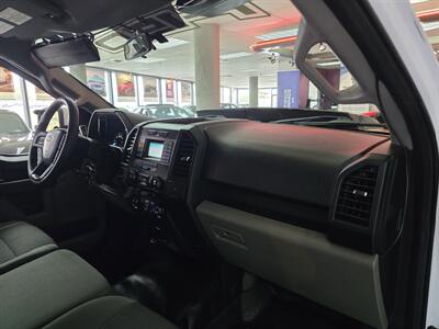 2016 Ford F-150 XL 2DR REGULAR CAB/ECOBEAST   - Photo 10 - Hamilton, OH 45015