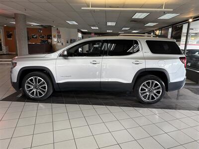 2020 GMC Acadia SLT 4DR SUV AWD   - Photo 2 - Hamilton, OH 45015
