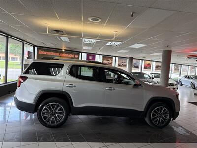 2020 GMC Acadia SLT 4DR SUV AWD   - Photo 5 - Hamilton, OH 45015