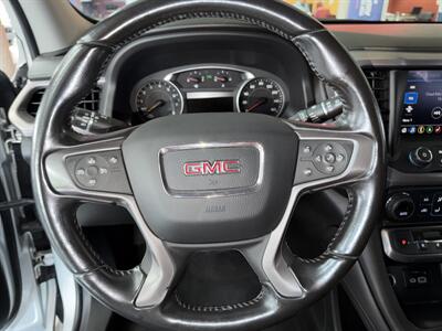 2020 GMC Acadia SLT 4DR SUV AWD   - Photo 15 - Hamilton, OH 45015