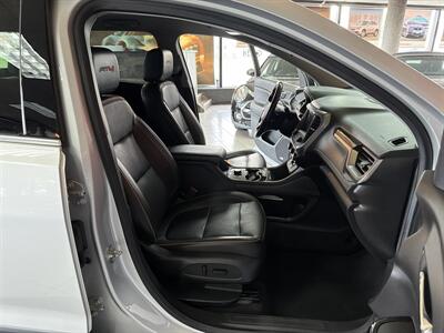 2020 GMC Acadia SLT 4DR SUV AWD   - Photo 25 - Hamilton, OH 45015