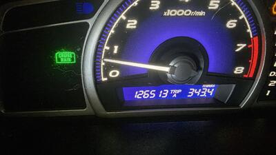 2010 Honda Civic LX   - Photo 12 - Hamilton, OH 45015