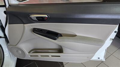 2010 Honda Civic LX   - Photo 25 - Hamilton, OH 45015