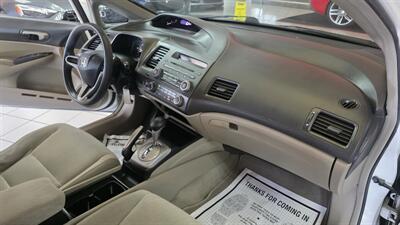 2010 Honda Civic LX   - Photo 24 - Hamilton, OH 45015