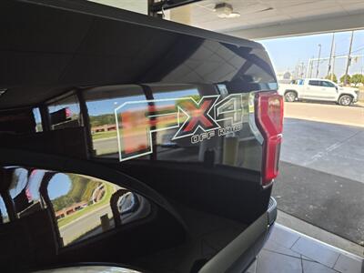 2018 Ford F-150 Lariat SUPER CREW 4X4/FX4   - Photo 31 - Hamilton, OH 45015
