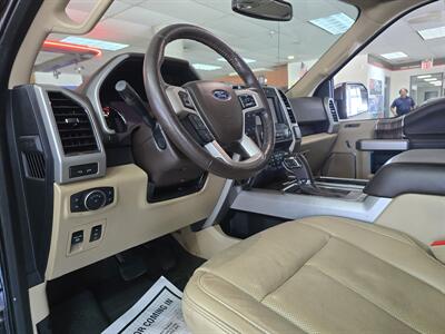 2018 Ford F-150 Lariat SUPER CREW 4X4/FX4   - Photo 8 - Hamilton, OH 45015