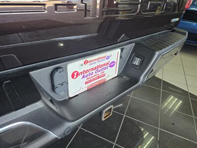 2018 Ford F-150 Lariat SUPER CREW 4X4/FX4   - Photo 32 - Hamilton, OH 45015