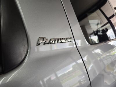 2012 Toyota Sequoia Platinum Edition 4DR SUV AWD   - Photo 40 - Hamilton, OH 45015
