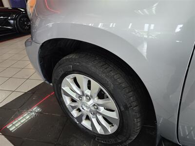 2012 Toyota Sequoia Platinum Edition 4DR SUV AWD   - Photo 45 - Hamilton, OH 45015