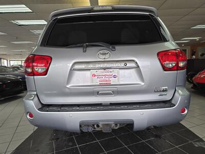 2012 Toyota Sequoia Platinum Edition 4DR SUV AWD   - Photo 5 - Hamilton, OH 45015