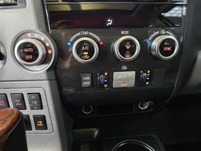 2012 Toyota Sequoia Platinum Edition 4DR SUV AWD   - Photo 37 - Hamilton, OH 45015