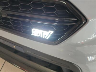 2019 Subaru WRX STI 4DR SRDAN AWD   - Photo 33 - Hamilton, OH 45015