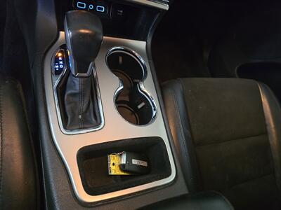 2019 Jeep Grand Cherokee Altitude 4DR SUV 4X4   - Photo 22 - Hamilton, OH 45015