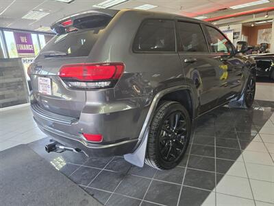 2019 Jeep Grand Cherokee Altitude 4DR SUV 4X4   - Photo 4 - Hamilton, OH 45015
