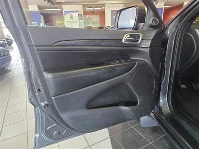 2019 Jeep Grand Cherokee Altitude 4DR SUV 4X4   - Photo 7 - Hamilton, OH 45015