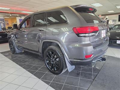 2019 Jeep Grand Cherokee Altitude 4DR SUV 4X4   - Photo 6 - Hamilton, OH 45015