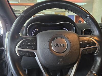 2019 Jeep Grand Cherokee Altitude 4DR SUV 4X4   - Photo 21 - Hamilton, OH 45015