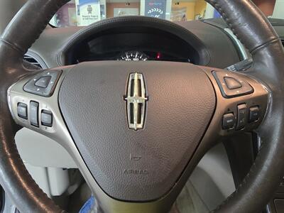 2014 Lincoln MKX Base 4DR SUV AWD   - Photo 27 - Hamilton, OH 45015