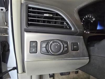 2014 Lincoln MKX Base 4DR SUV AWD   - Photo 22 - Hamilton, OH 45015